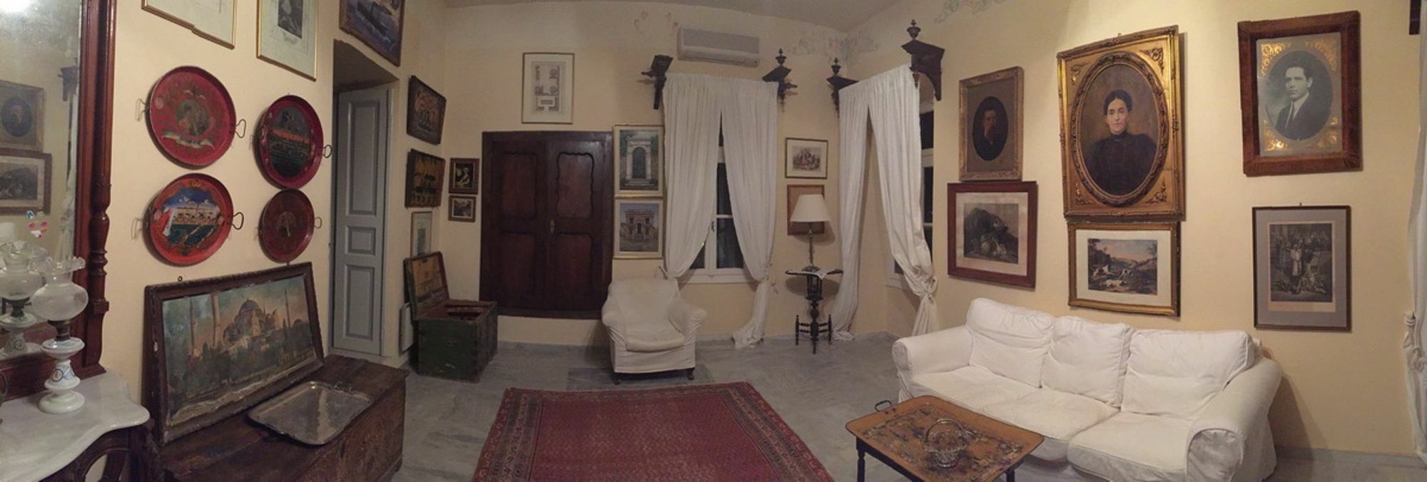 Aristocratic 19Th Century Neo Classical Mansion With Private Pool Finikas  Exteriör bild