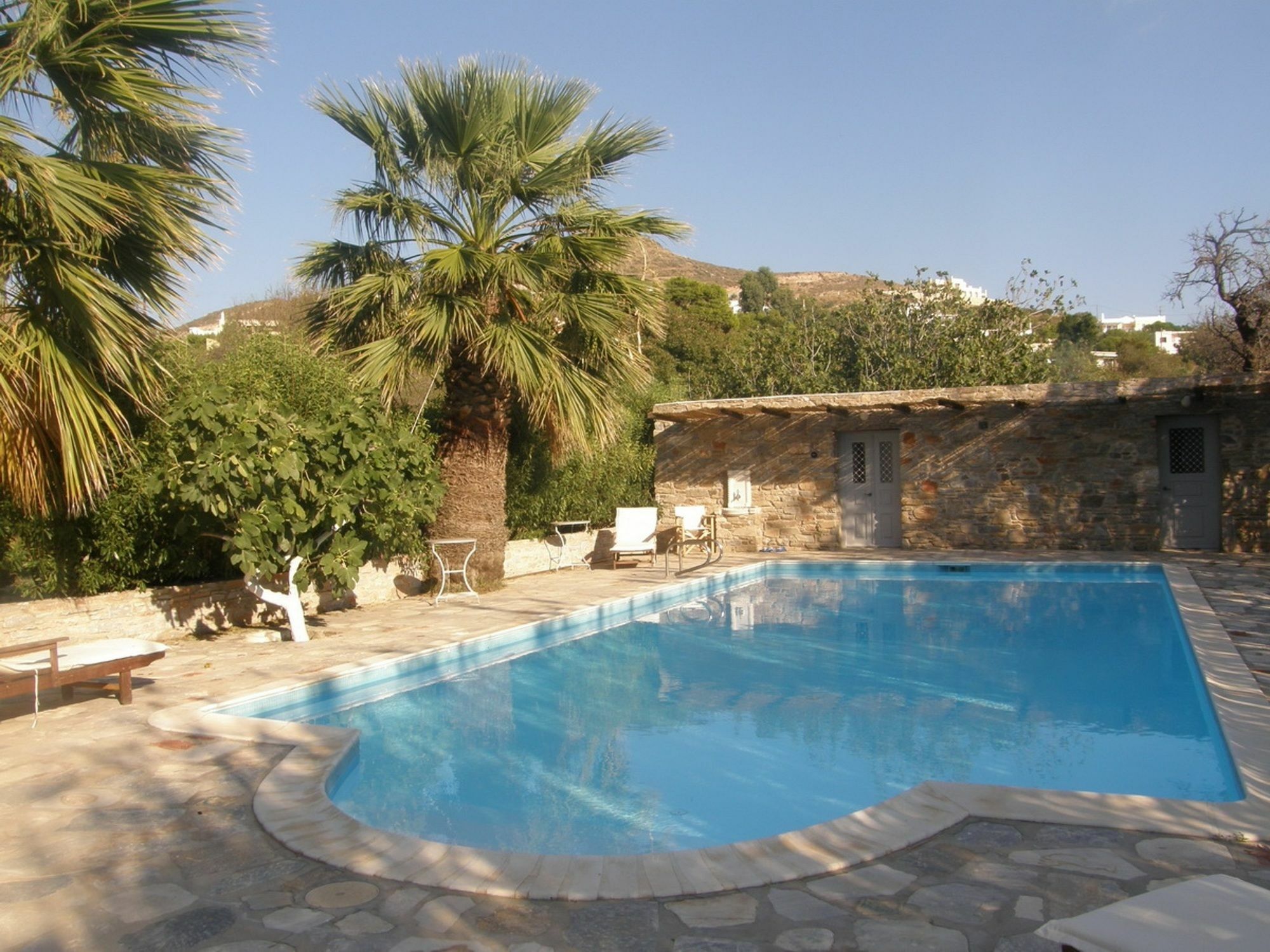 Aristocratic 19Th Century Neo Classical Mansion With Private Pool Finikas  Exteriör bild